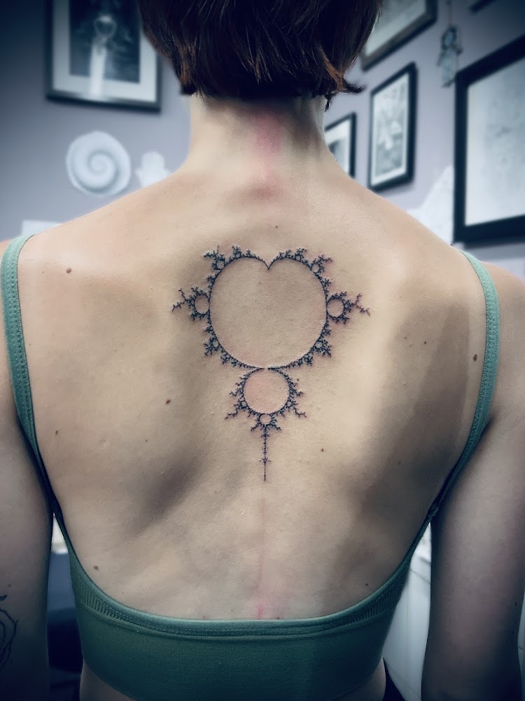 Fifth Dimension Tattoo Shoreditch & Piercing Shoreditch