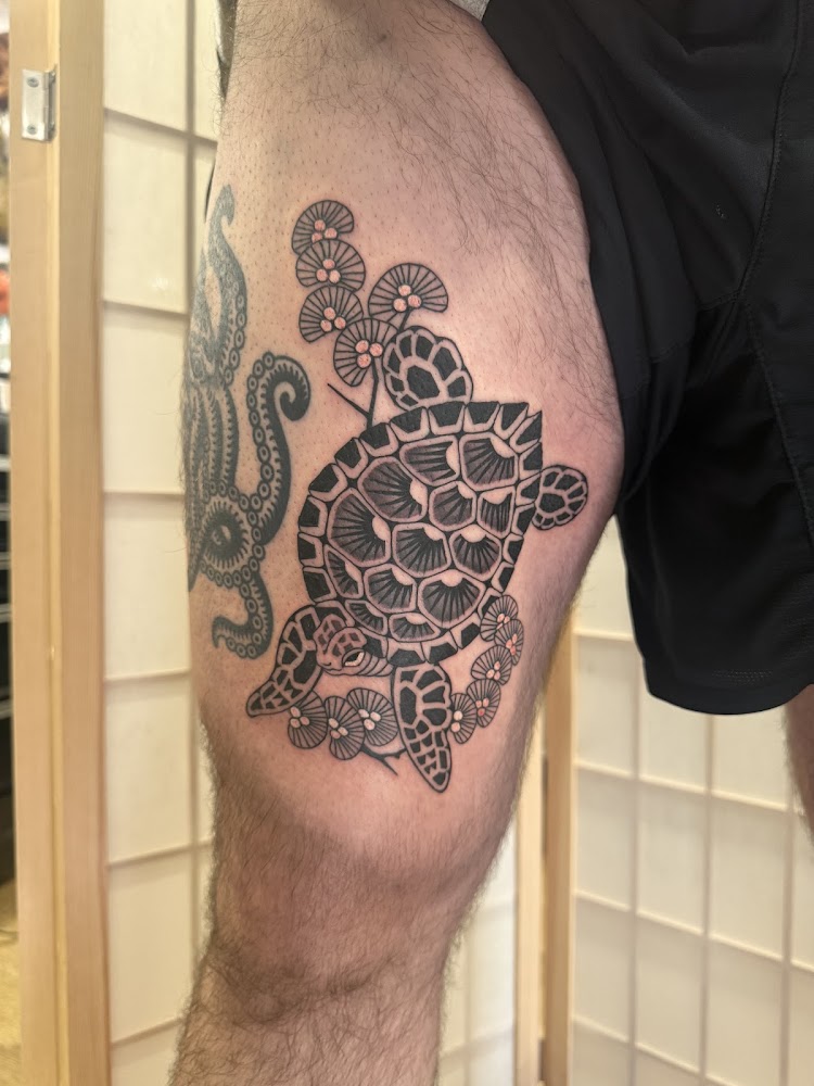 Red Point Tattoo | Tattoo Studio North London